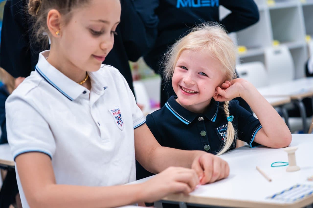 Трёхмерное творчество (3-D ручка)